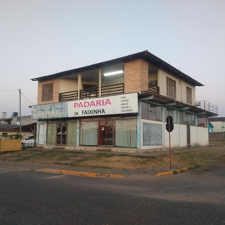 Pousada Do Beto Sao Gabriel Exterior photo